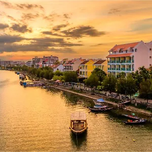 Lantana Riverside Boutique & Hotel Hoi An